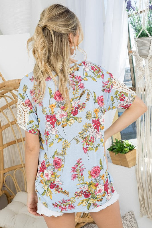 PLUS FLORAL BOXY TOP