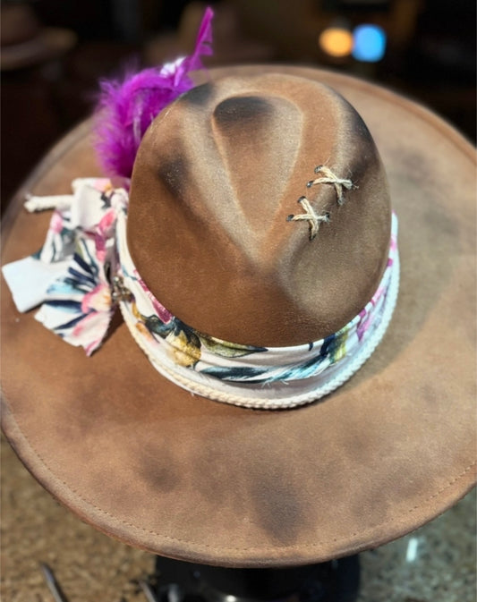 Western Hat  Dust & Rose's