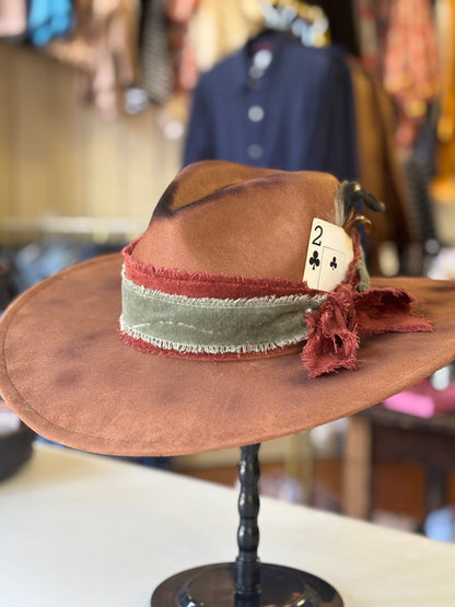 Outlaws Hand Western Hat